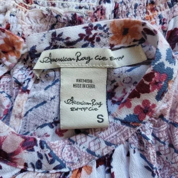 American Rag Cie Women's S Purple Floral Cold Shoulder Blouse Top Long Sleeve - Picture 4 of 9